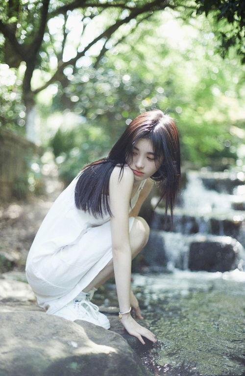 鞠婧祎内娱爆料最新消息,揭秘娱乐圈幕后真相，独家爆料引热议！”